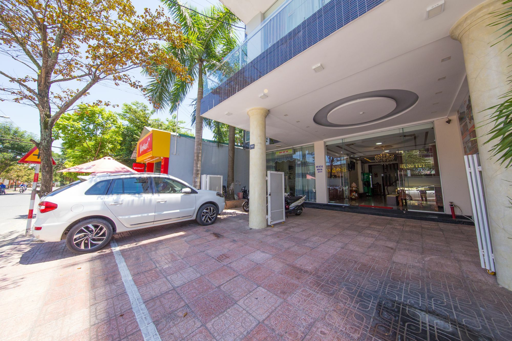 Hung Tuyen Hotel Đà Nẵng Extérieur photo